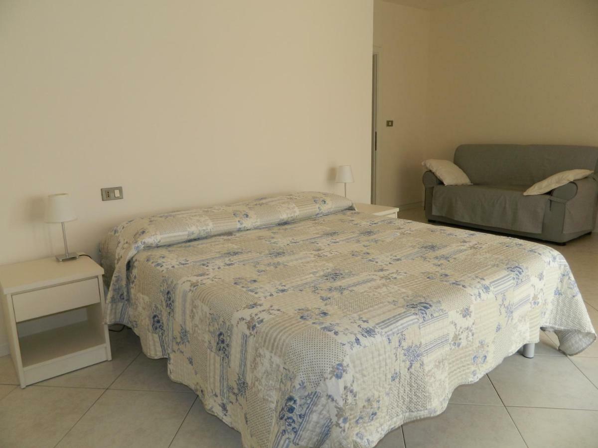 Appartamento Vista Lago Riva del Garda Eksteriør billede